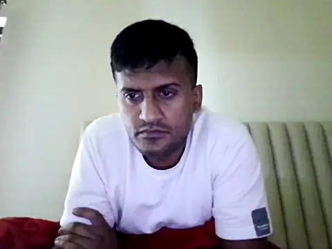 long hoggy online show from December 18, 9:16 am