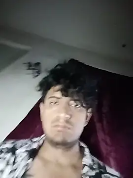 ale3J4a online show from June 1, 8:14 am