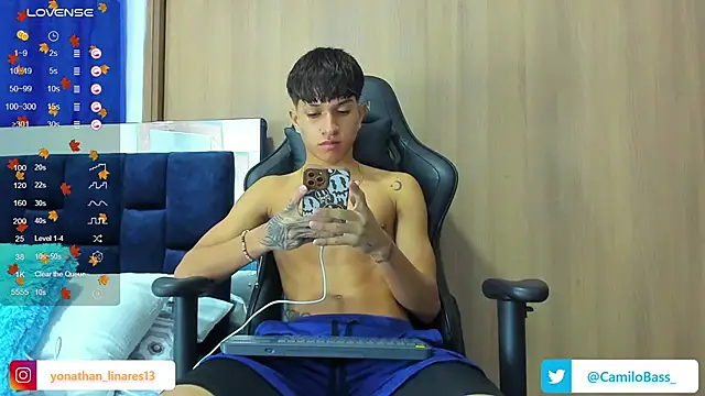  CamiloBass online show from February 8, 7:59 pm