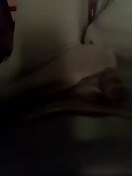 HandsomeHunky1 online show from March 10, 10:39 am