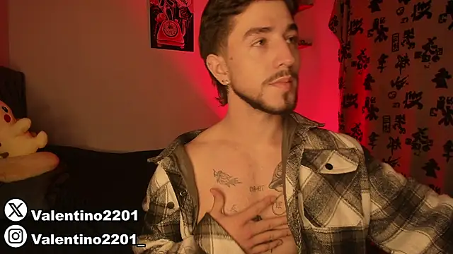 Valentino Xander online show from March 14, 11:30 pm