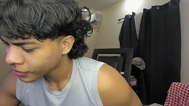 johan beley  online show from March 7, 12:58 am