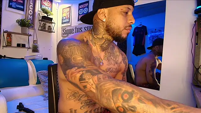 Leenar Key online show from September 20, 12:05 pm