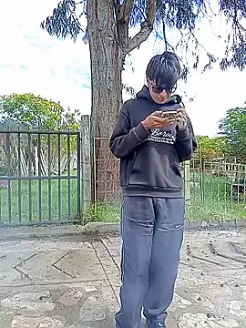 Cuervo maniaco online show from November 24, 2:40 pm