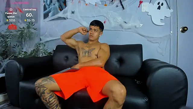 Rob saenz  online show from October 26, 4:42 pm