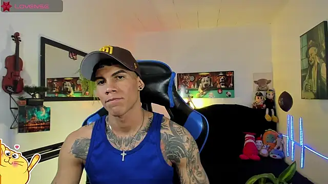 Damian latinxxx online show from April 13, 8:04 am