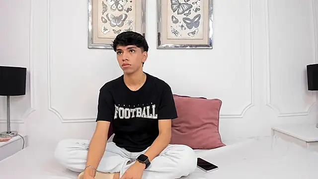 Santy carrington online show from December 29, 2:00 pm