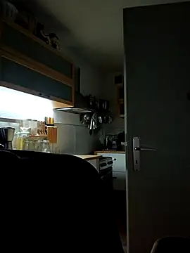 PAULMAXLEO online show from February 22, 12:45 am