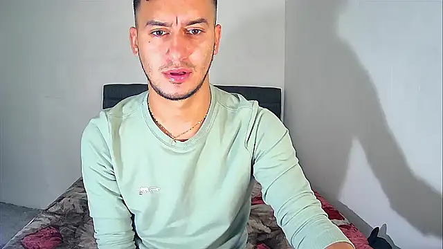 Kevin Torres online show from November 12, 4:18 am