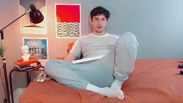 Elio555 online show from September 13, 11:28 pm