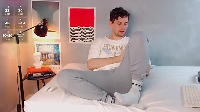 Elio555 online show from November 29, 8:22 pm