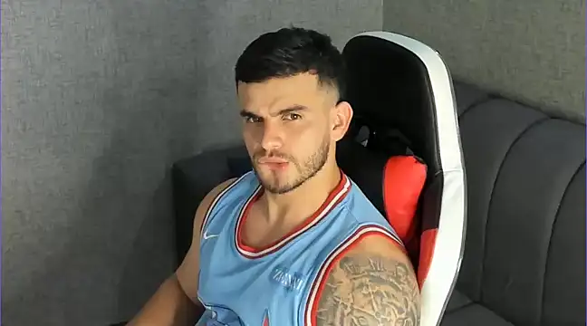 Ricardogo19 online show from December 22, 6:04 pm