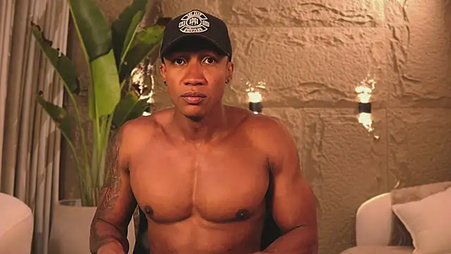 Logan Varela online show from March 13, 9:26 pm