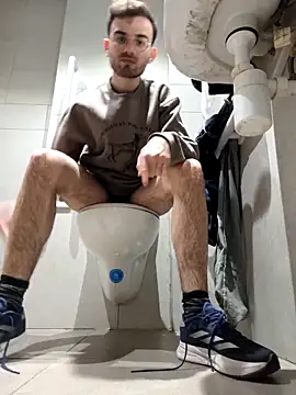 erikamavrik online show from January 15, 4:31 pm