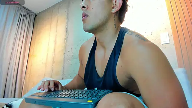 Alan greek 1 online show from December 13, 2:32 am