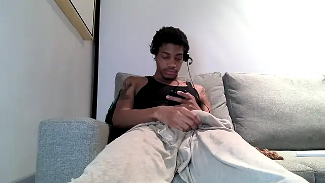 Skinnyblackman online show from March 20, 6:06 am