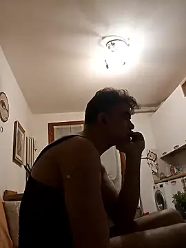 Giocandoassieme online show from November 17, 10:02 pm