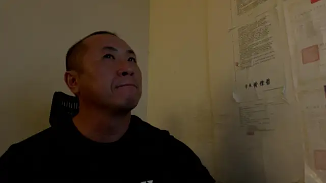 chih515 online show from April 6, 5:52 am