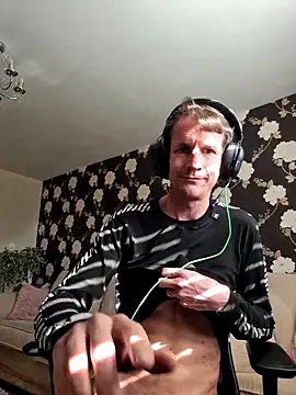 outdoorfun22 online show from March 17, 2:19 pm