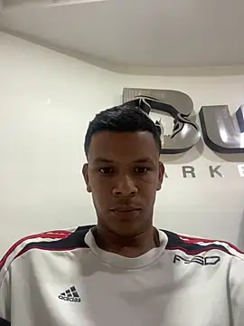 Onel9701 online show from March 21, 6:45 pm