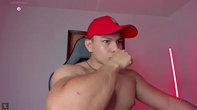 RoyConstance online show from November 9, 4:49 am