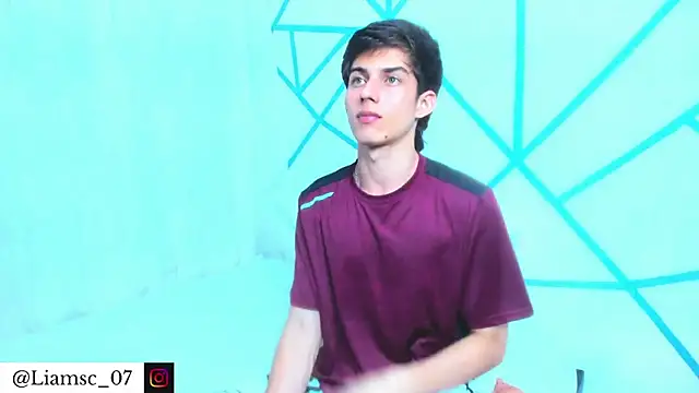 liam scott77 online show from April 12, 1:53 am