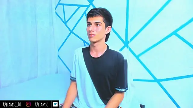 liam scott77 online show from October 30, 2:13 am