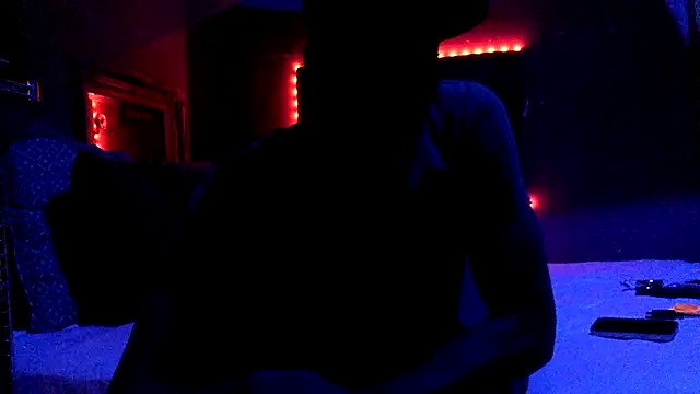 JdLove1 online show from December 18, 1:59 am