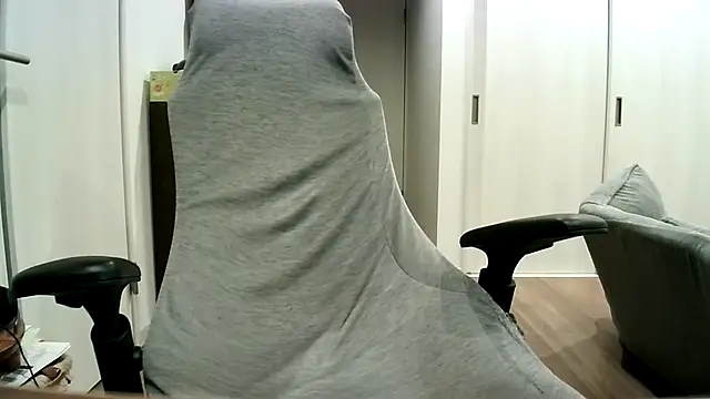 Hayato hahaha online show from April 14, 1:33 pm