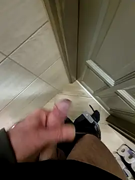 kisbiro77777 online show from January 22, 8:18 am