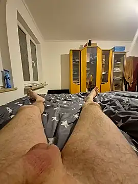 kisbiro77777 online show from February 2, 7:46 pm