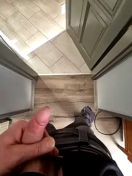 kisbiro77777 online show from February 19, 8:33 am