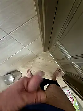 kisbiro77777 online show from January 4, 7:34 am