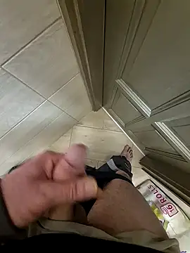 kisbiro77777 online show from December 29, 7:50 am