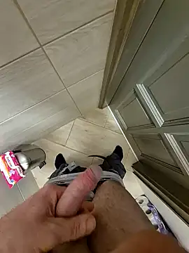 kisbiro77777 online show from January 25, 7:49 am