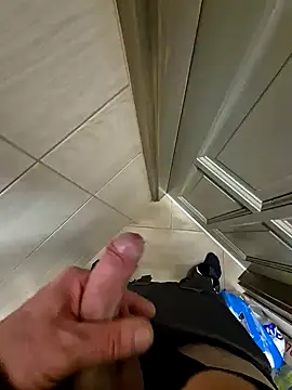 kisbiro77777 online show from December 17, 10:34 am