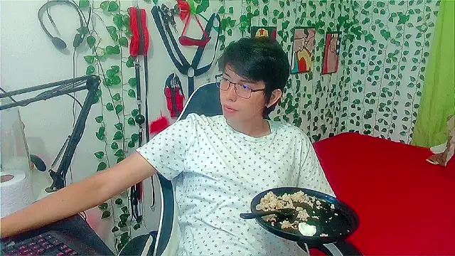 Andy gray online show from February 18, 2:47 pm