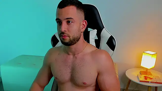 dafboy1 online show from November 29, 4:36 am