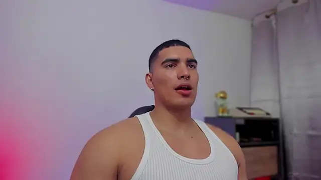 JamesGraay online show from February 21, 5:19 am