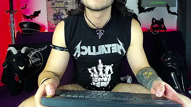 blckwolf 6 online show from December 15, 6:16 pm