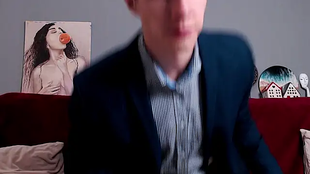 Chris Brien online show from December 4, 2:20 am