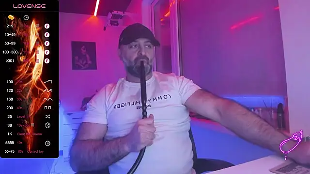 MAGABEAR077 online show from February 7, 8:25 pm