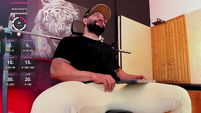 Luke  09 online show from November 25, 12:18 pm