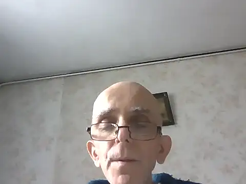 mariusica1xh online show from November 18, 10:41 am