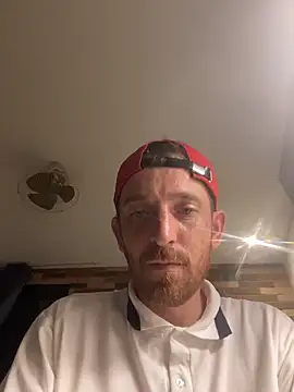 PocoLoco420 online show from April 8, 7:30 am