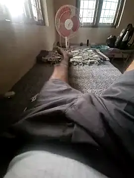 Yours daddy6728 online show from March 4, 12:34 pm