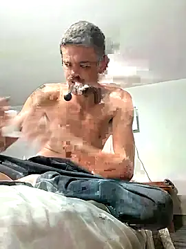 Snapshot of Puusy780 chatting on October 4, 1:10 am Puusy780 online show from October 4, 1:10 am