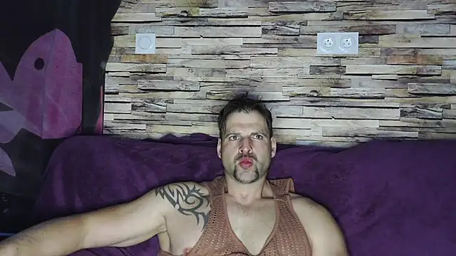 XxBigboybandxX online show from March 13, 7:17 pm