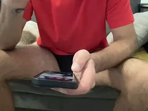 4small4inchlol online show from April 6, 3:35 pm