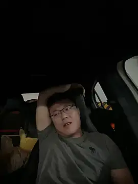 YoY-man online show from December 13, 6:00 am